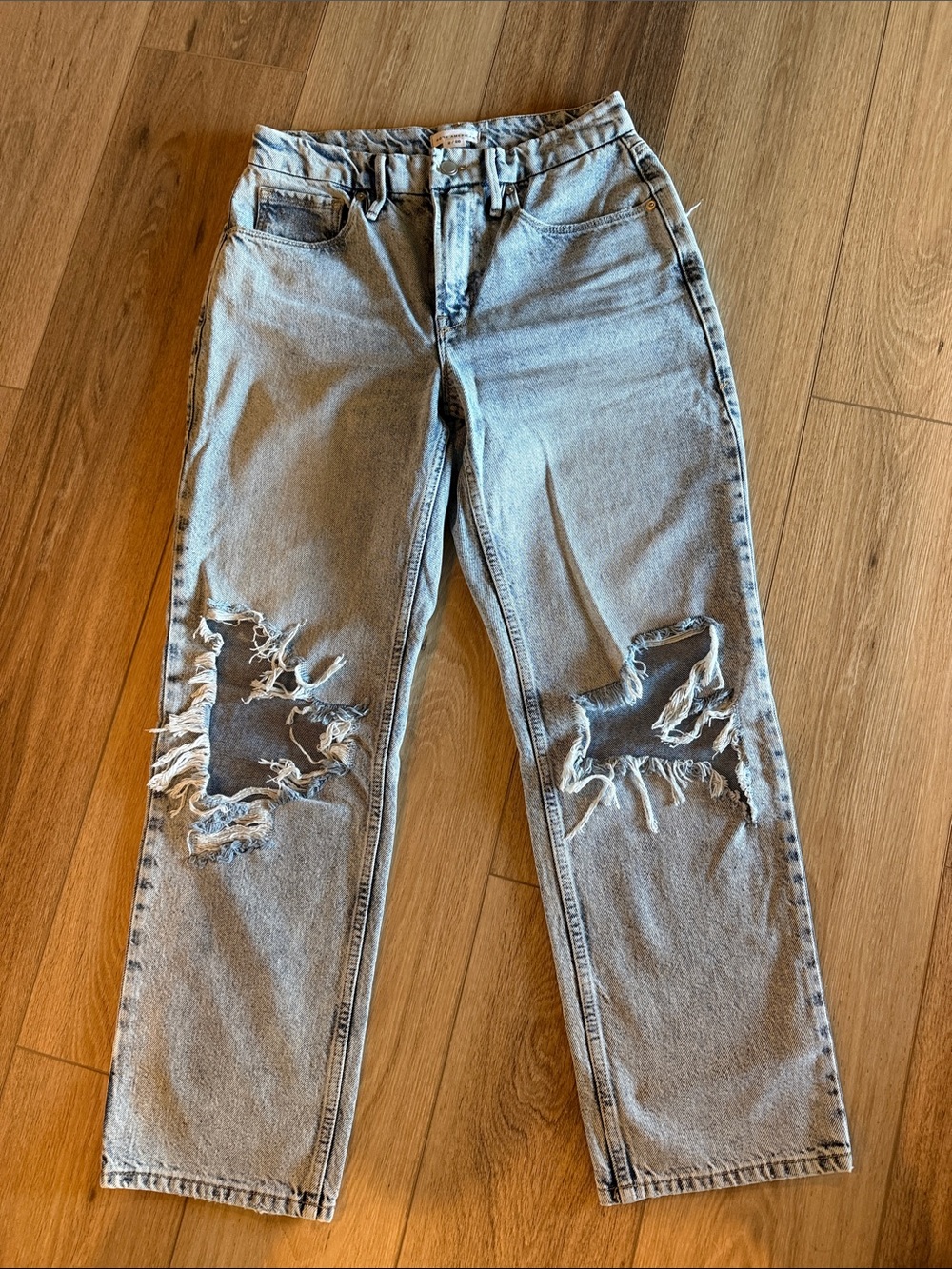 Women’s Good American Light Wash Distressed Straight Leg Jeans